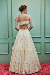 Starlet - Sammohi By Moksha & Hiral