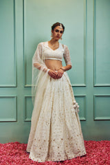 Starlet - Sammohi By Moksha & Hiral